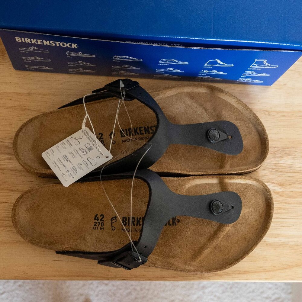Birkenstock Women's Gizeh Sandals - Leather, Black, Size 42 (US Size 11)